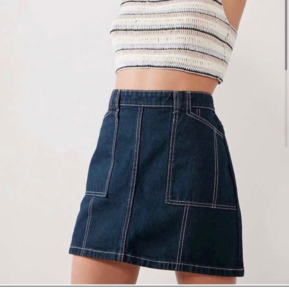 Urban Outfitters BDG Utility dark denim jean skirt Size Small